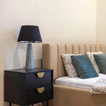 Cozy Boulevard In The Heart Of شقة *