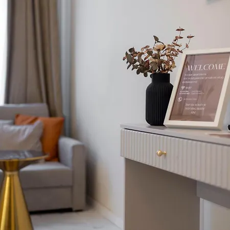 דירה Cozy Boulevard In The Heart Of *