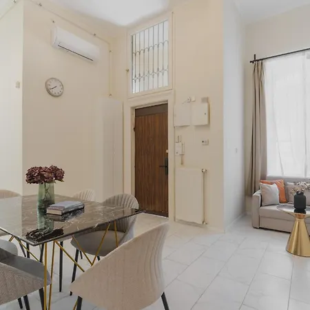 דירה Cozy Boulevard In The Heart Of